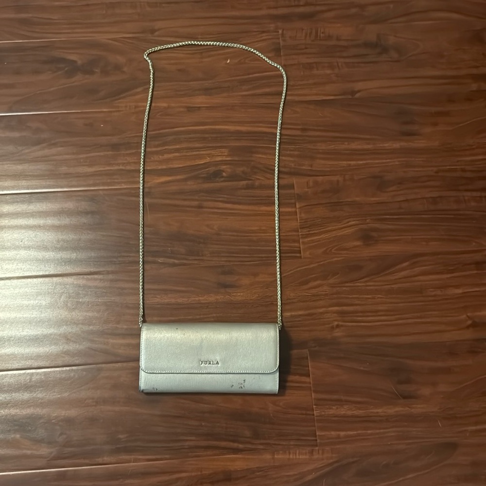 Furla wallet on a chain